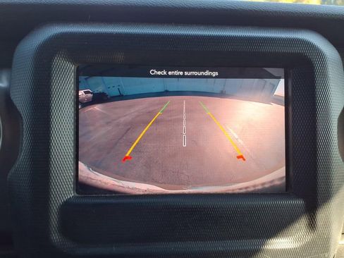 Used 2021 Jeep Wrangler Sport S image 13