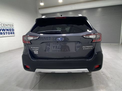 Certified 2025 Subaru Outback Touring XT w/ Tech Package 2 AWD/4WD image 7