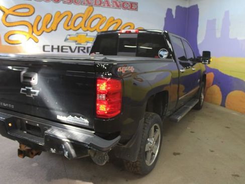 Used 2016 Chevrolet Silverado 2500 High Country w/ High Country Premium Package AWD/4WD image 8