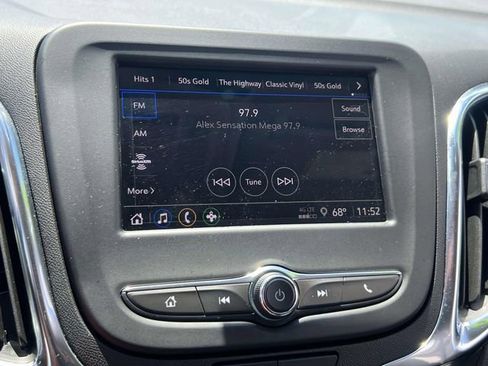 Used 2023 Chevrolet Equinox LT AWD/4WD image 30