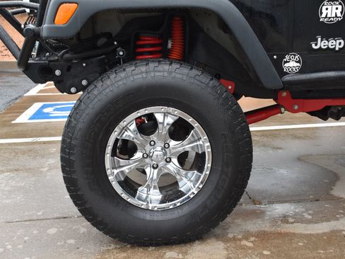 Used 2006 Jeep Wrangler X AWD/4WD image 37