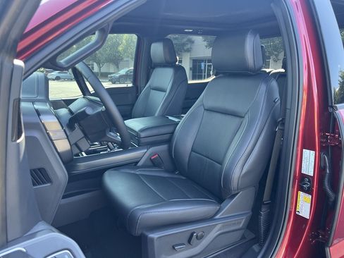 New 2026 Ford F150 Lariat w/ Equipment Group 501A Mid AWD/4WD image 18