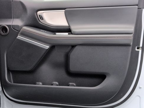 Certified 2025 Ford Expedition Max Active RWD image 32