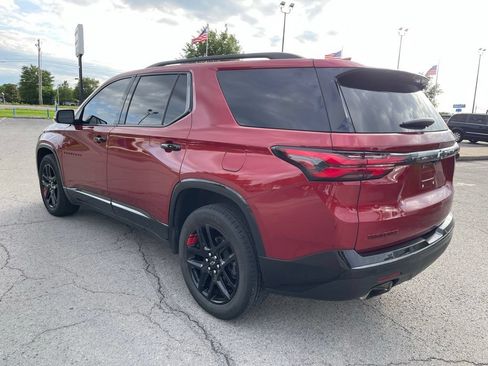Used 2022 Chevrolet Traverse Premier w/ Redline Edition AWD/4WD image 4