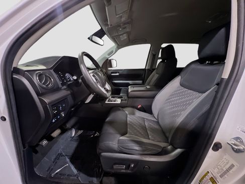 Used 2021 Toyota Tundra SR5 AWD/4WD image 14