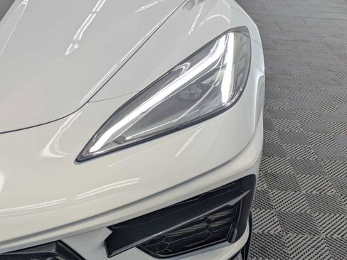 Used 2021 Chevrolet Corvette Stingray Premium Cpe w/ Z51 Performance Package RWD image 10