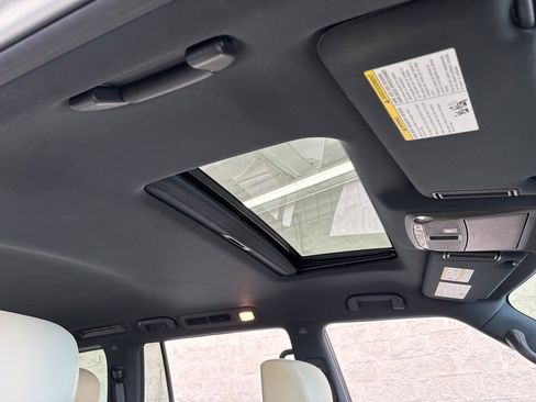 Used 2021 INFINITI QX80 Sensory w/ All-Season Package image 56