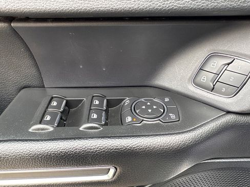 Used 2021 Ford Expedition XLT RWD image 17