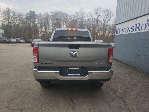 Used 2024 RAM 2500 Big Horn w/ Bed Utility Group AWD/4WD image 9