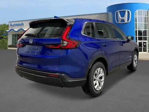 Used 2025 Honda CR-V LX image 6