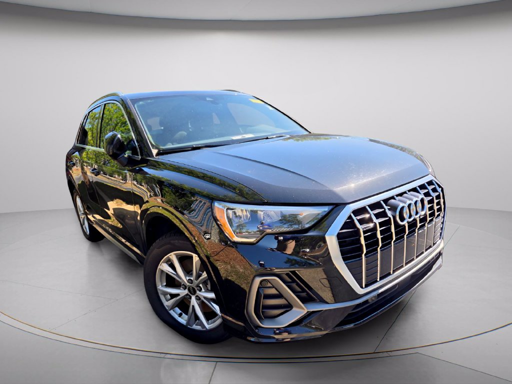Used 2022 Audi Q3 2.0T Premium AWD/4WD image 4