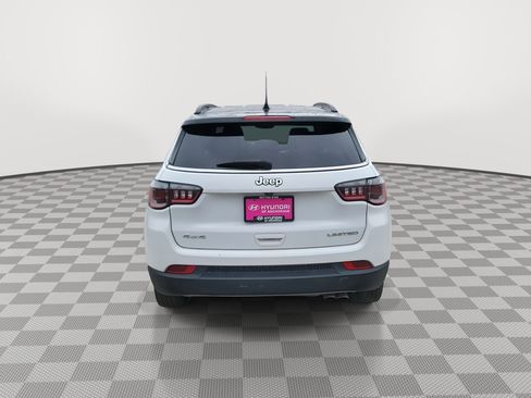 Used 2022 Jeep Compass Limited image 7