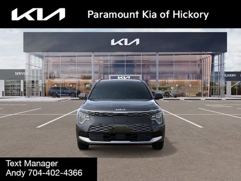 New 2025 Kia Niro Wind w/ Wind Preserve Package image 2