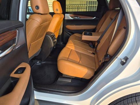 Used 2023 Cadillac XT5 Premium Luxury w/ LPO, Floor Liner Package AWD/4WD image 15