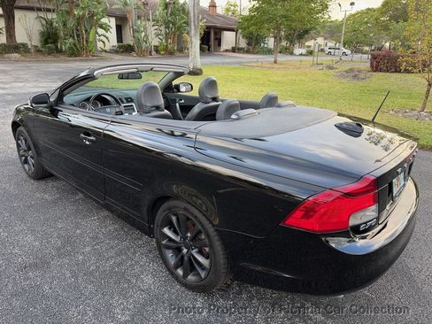 Used 2013 Volvo C70 T5 FWD image 3