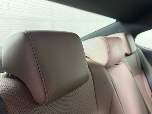 Used 2025 Lexus ES 300h w/ Premium Package image 31