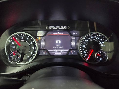 Used 2023 RAM 1500 Laramie AWD/4WD image 15