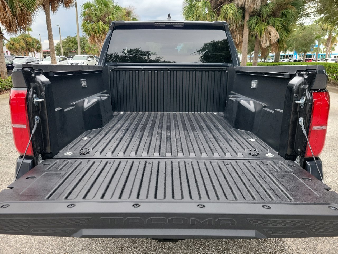 Used 2026 Toyota Tacoma SR5 RWD image 7