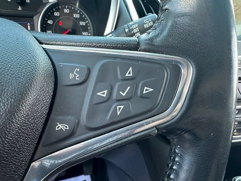 Used 2020 Chevrolet Equinox LT AWD/4WD image 28
