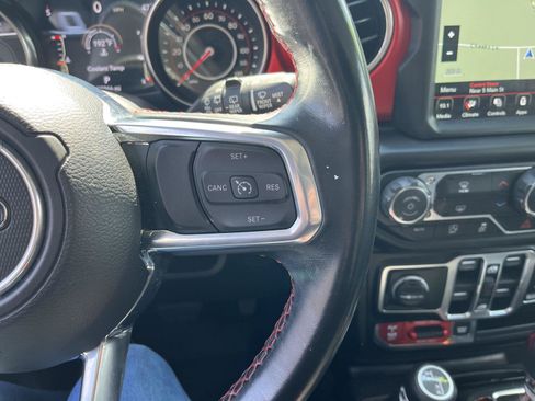 Used 2020 Jeep Wrangler Unlimited Rubicon AWD/4WD image 10