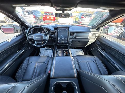 Used 2022 Ford Expedition Max Platinum image 21