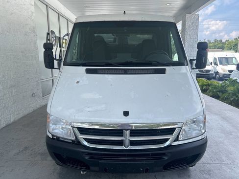 Used 2006 Dodge Sprinter 2500 w/ Window Group II RWD image 6