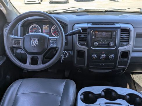 Used 2013 RAM 1500 Express RWD image 28