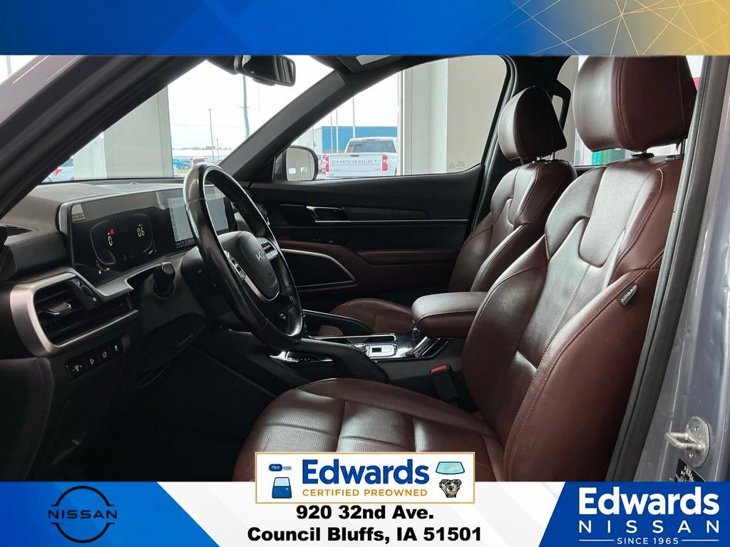 Used 2023 Kia Telluride EX AWD/4WD image 30