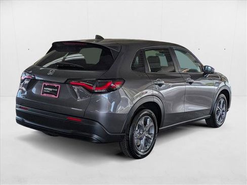 New 2026 Honda HR-V LX image 2