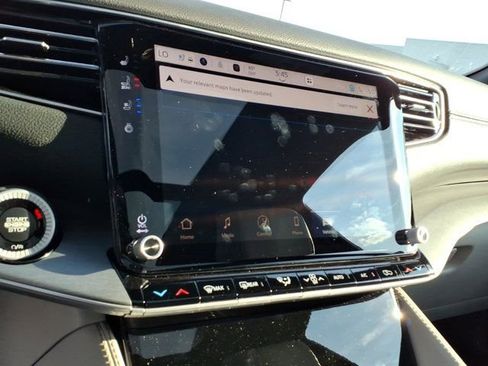 New 2026 Jeep Grand Wagoneer L 4WD image 8