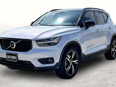 Used 2020 Volvo XC40 T5 R-Design AWD/4WD image 12