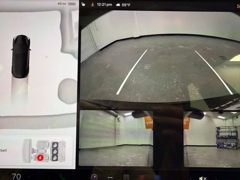 Used 2023 Tesla Model 3 Standard Range image 24