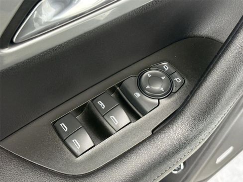 Used 2020 Chevrolet Blazer LT w/ Sound & Technology Package image 29