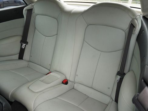 Used 2010 INFINITI G37 Convertible w/ Premium Pkg RWD image 10