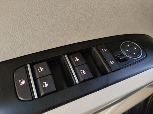 Used 2020 Kia Soul LX FWD image 27