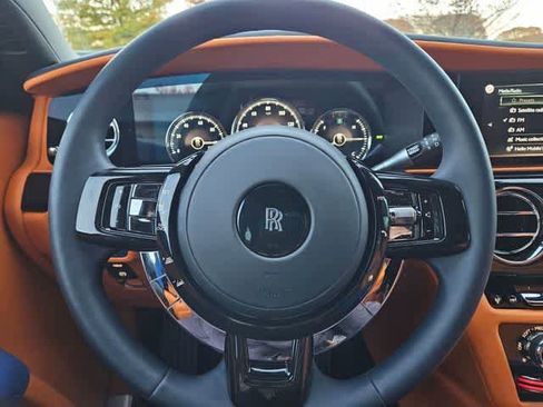 Used 2024 Rolls-Royce Ghost image 25