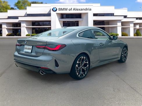 Used 2026 BMW 430i xDrive Coupe w/ Premium Package AWD/4WD image 5