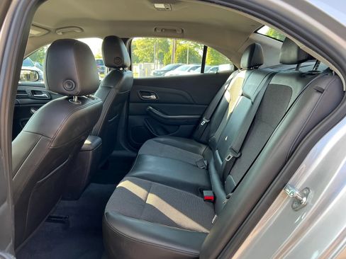 Used 2015 Chevrolet Malibu LT FWD image 17