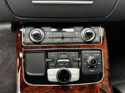 Used 2014 Audi A8 L 3.0T AWD/4WD image 25