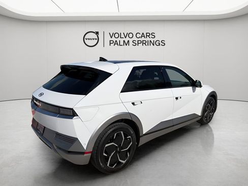 Used 2024 Hyundai Ioniq 5 Limited image 6