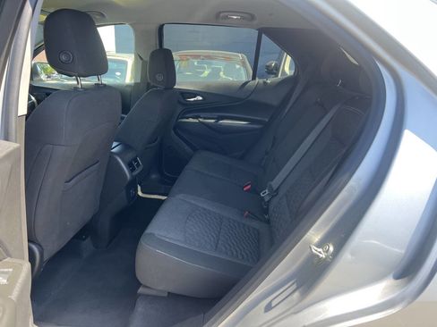 Used 2020 Chevrolet Equinox LT FWD image 8