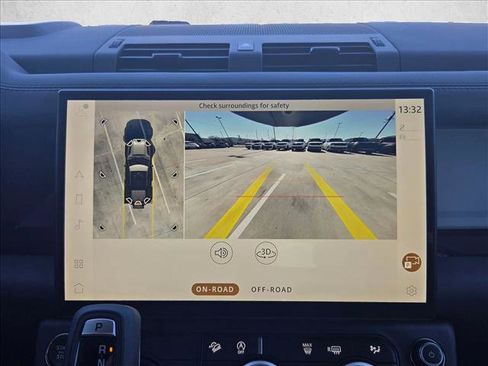 New 2026 Land Rover Defender 110 X-Dynamic SE image 14