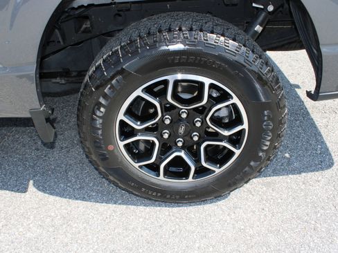 Used 2022 Ford F150 XLT w/ Equipment Group 301A Mid AWD/4WD image 11