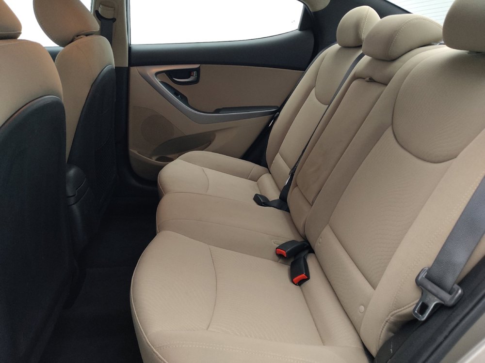 Used 2016 Hyundai Elantra Value Edition FWD image 18
