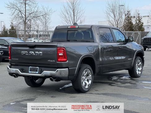 New 2026 RAM 1500 4x4 Crew Cab image 8