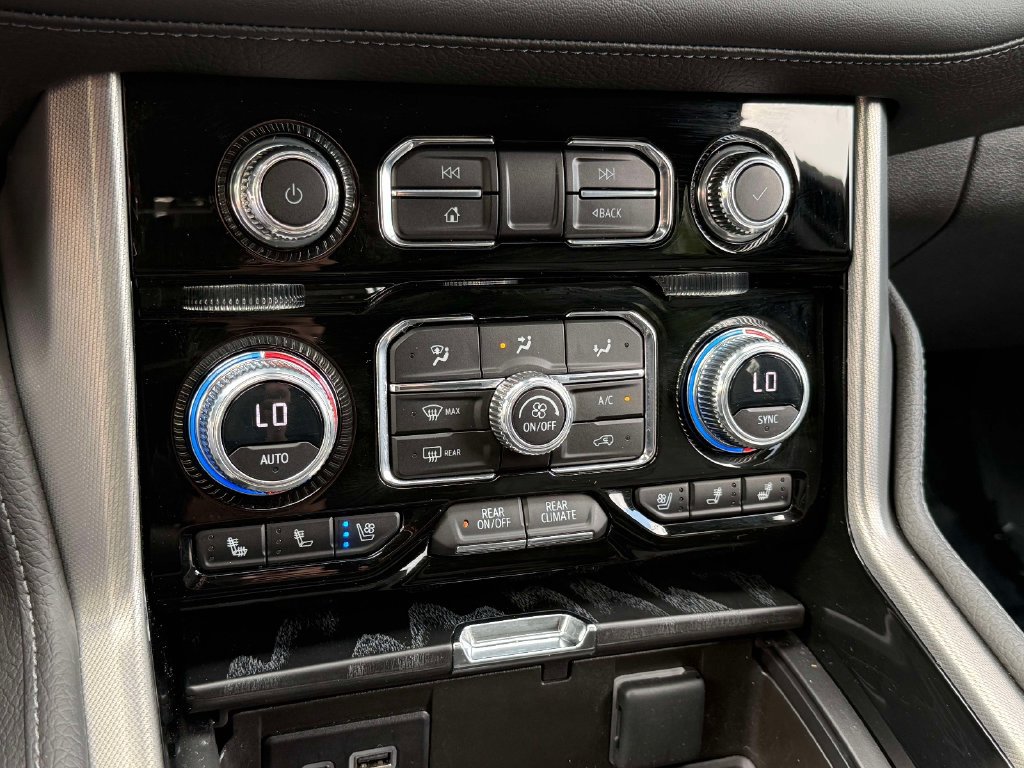 Used 2023 GMC Yukon Denali w/ Max Trailering Package AWD/4WD image 25