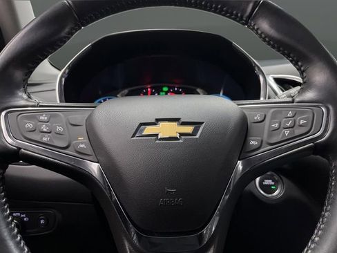 Used 2020 Chevrolet Equinox LT image 16