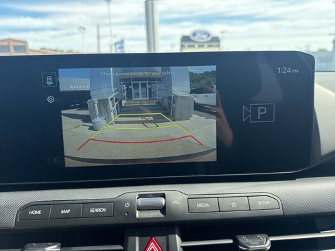 New 2025 Kia K4 LXS image 33