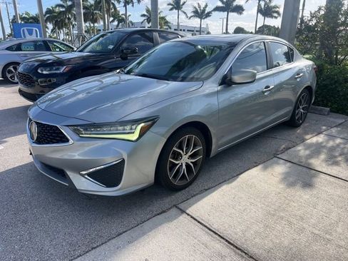 Used 2020 Acura ILX w/ Premium Package image 4