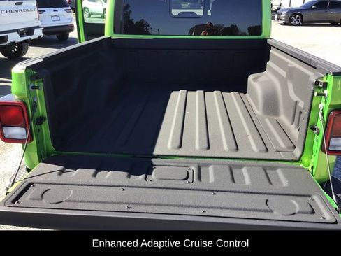 New 2025 Jeep Gladiator Sport w/ Premium Package image 38